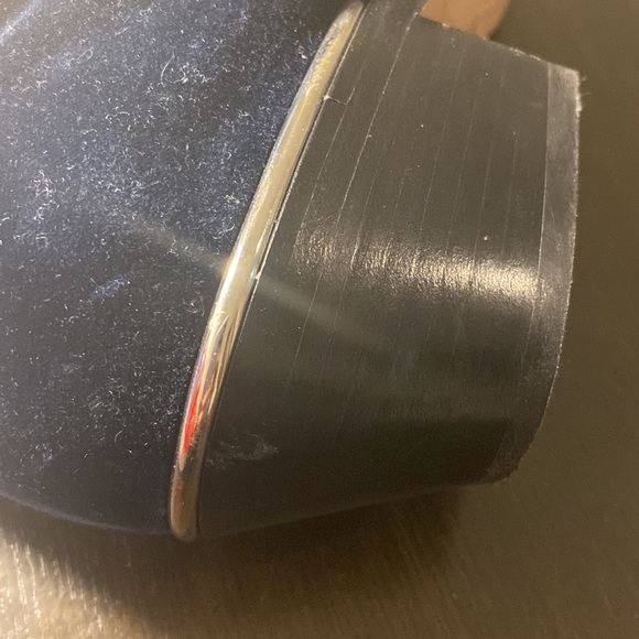 Chloe Susanna Navy Velvet Studded Ankle Bootie EUC Size 7.5/37.5 - Picture 11 of 11